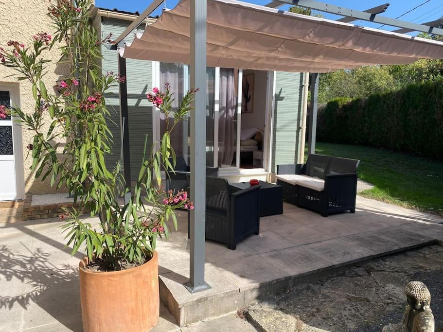 Des Chabaudieres Holiday home