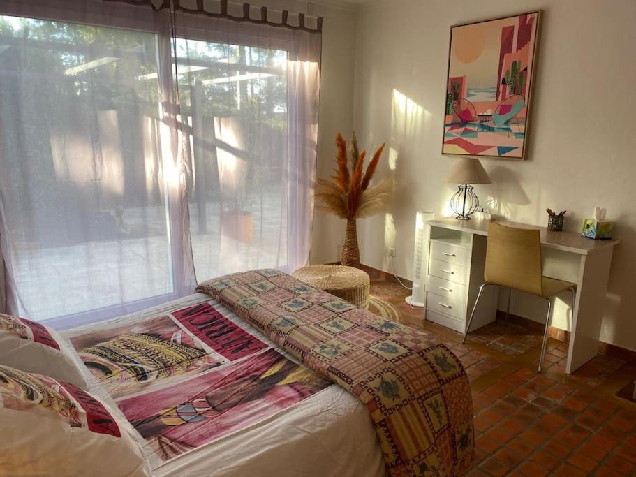 Des Chabaudieres Holiday home *